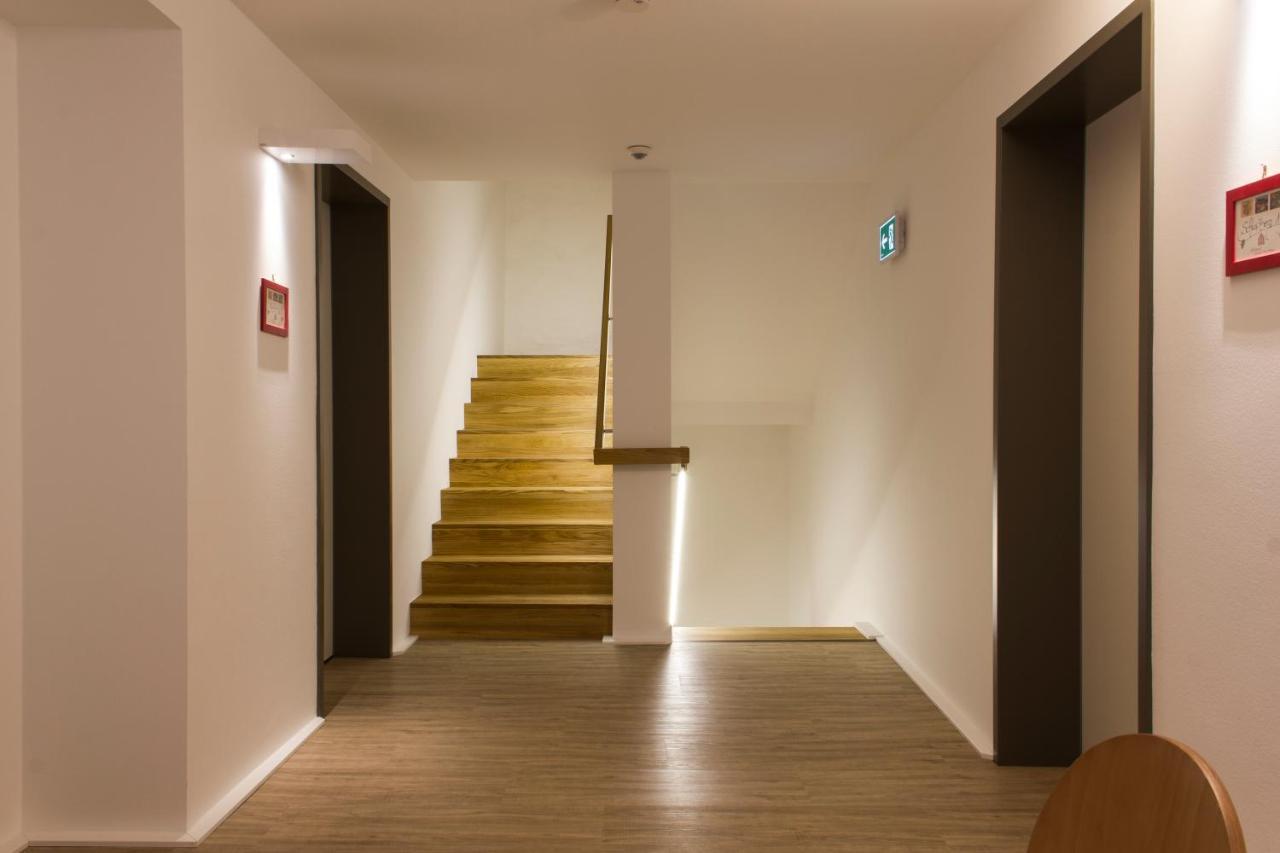 シュテューリンゲンHaus Ellaアパートメント エクステリア 写真